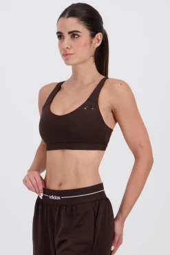 adidas A e Eentia