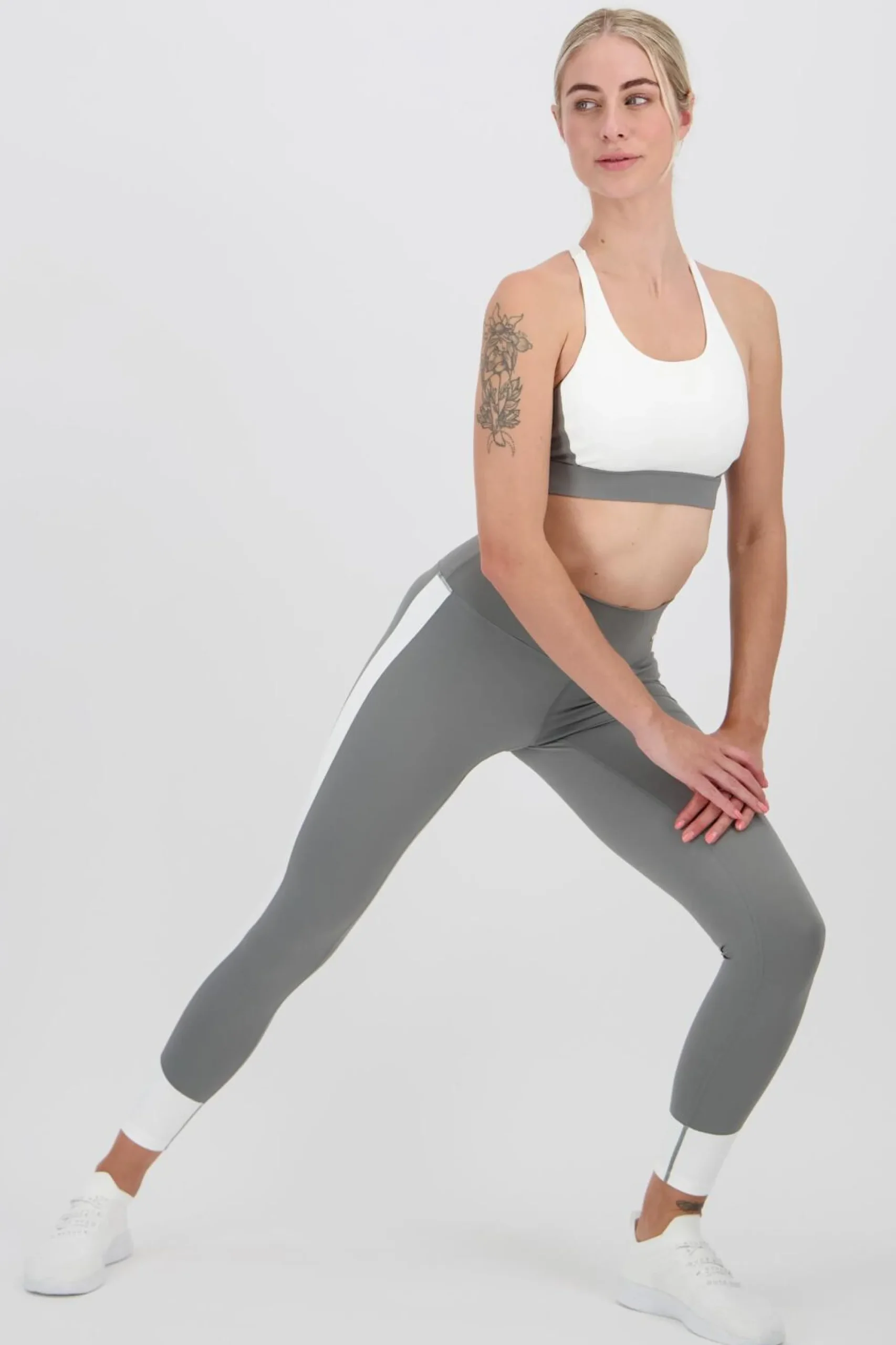 Athlecia Apaia