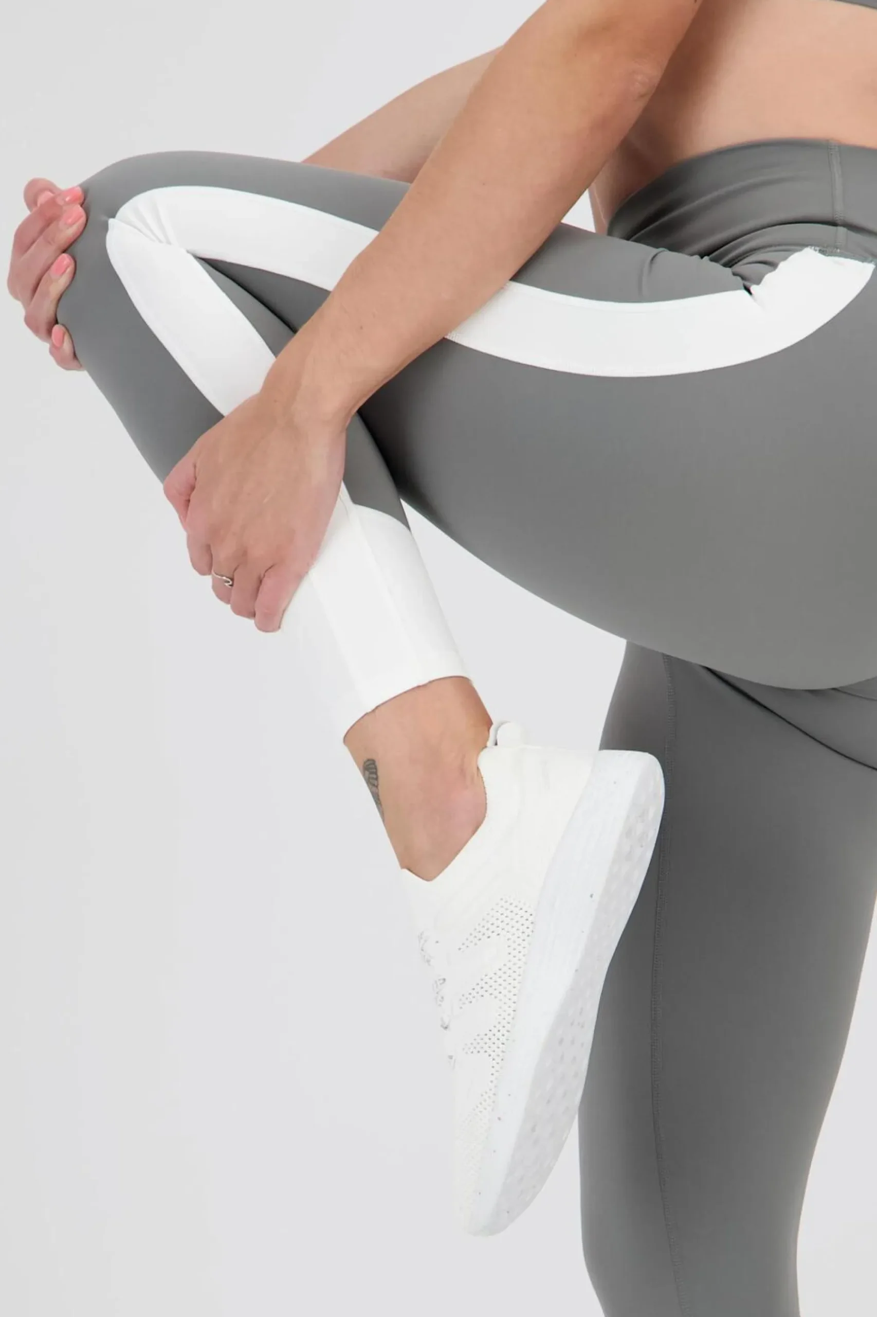 Athlecia Apaia