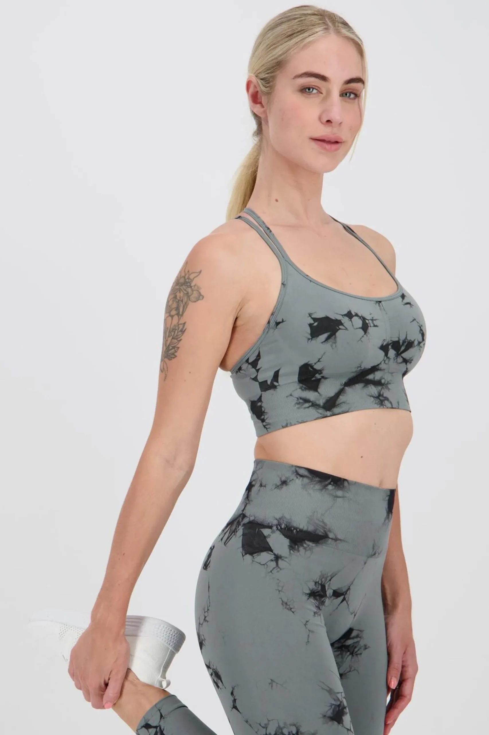 Athlecia Therea