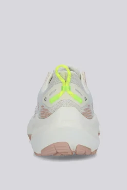 Brooks Ghost