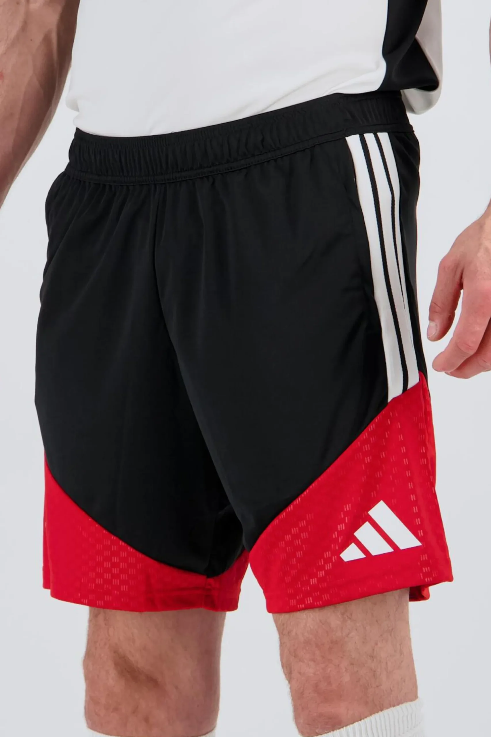 adidas Caçõe Aeanha undia 2026