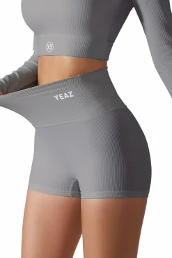 Yeaz Caçõe De Fora Cub eve