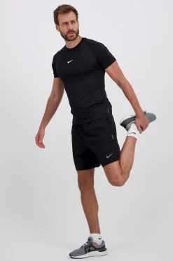 Nike Caçõe