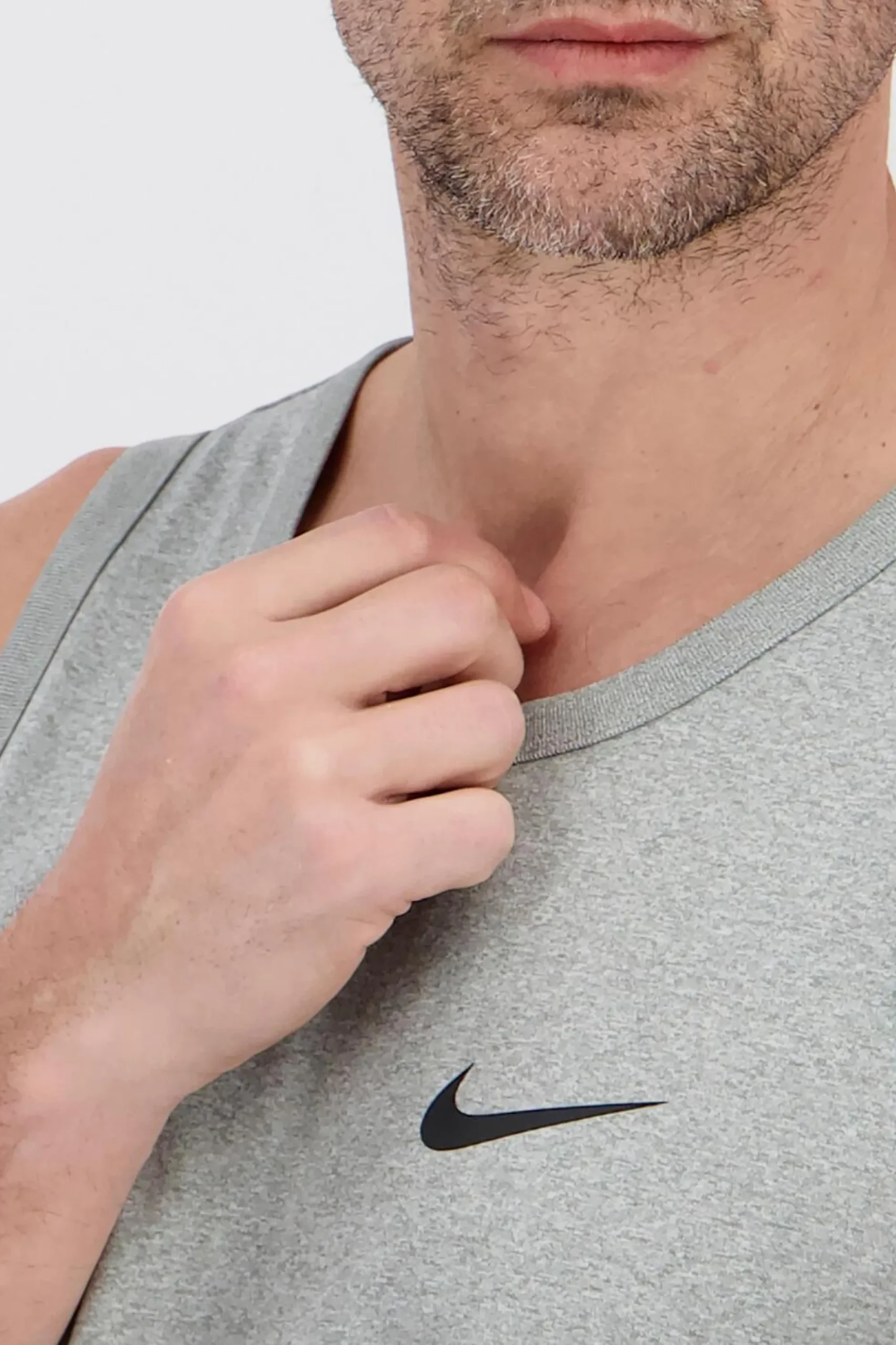 Nike Caioa e anga