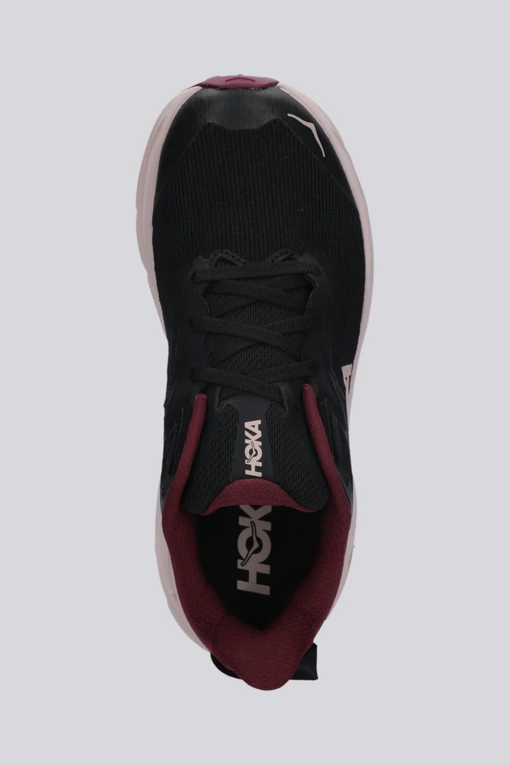 Hoka Challenger 8
