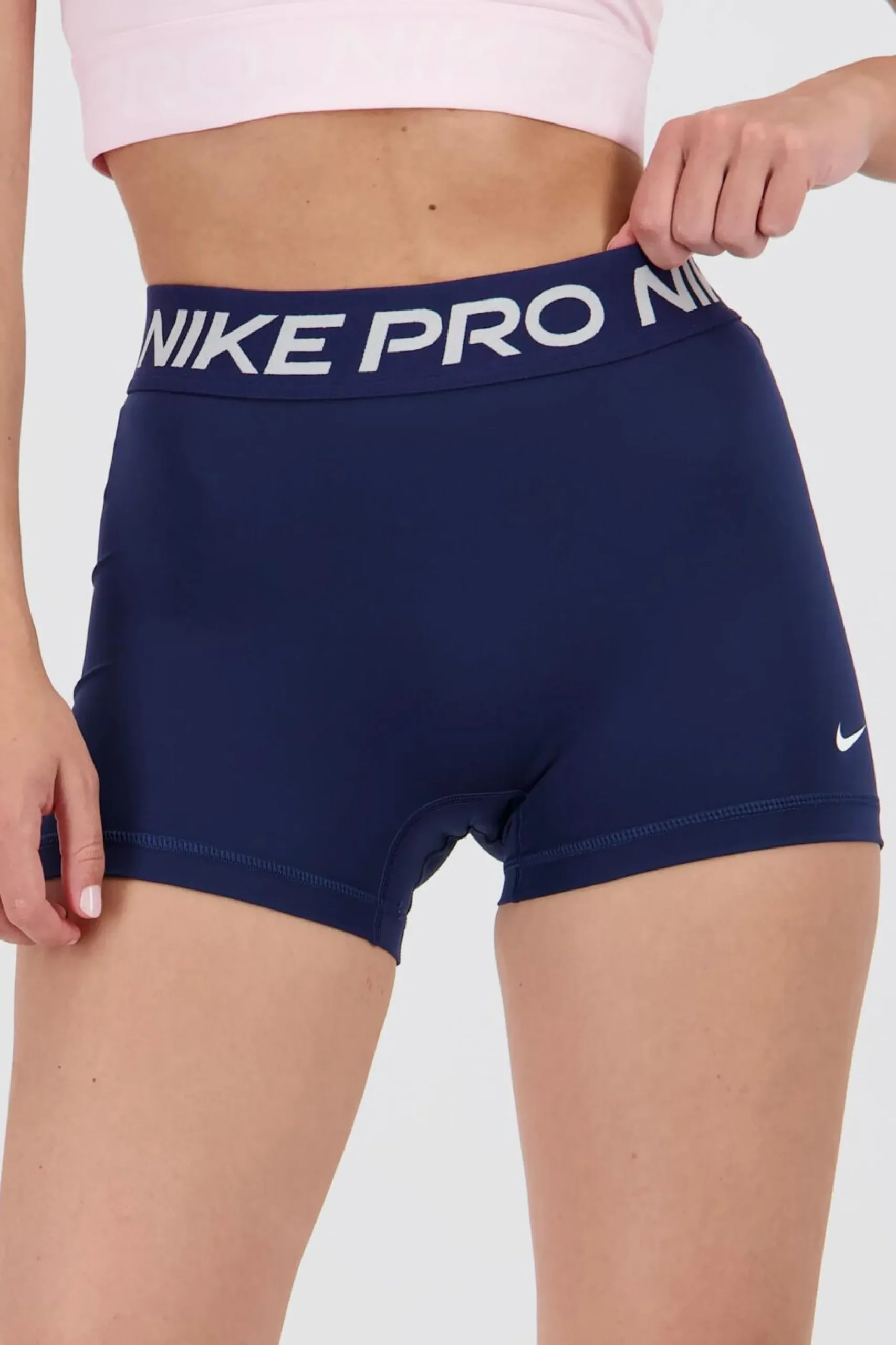Nike egging