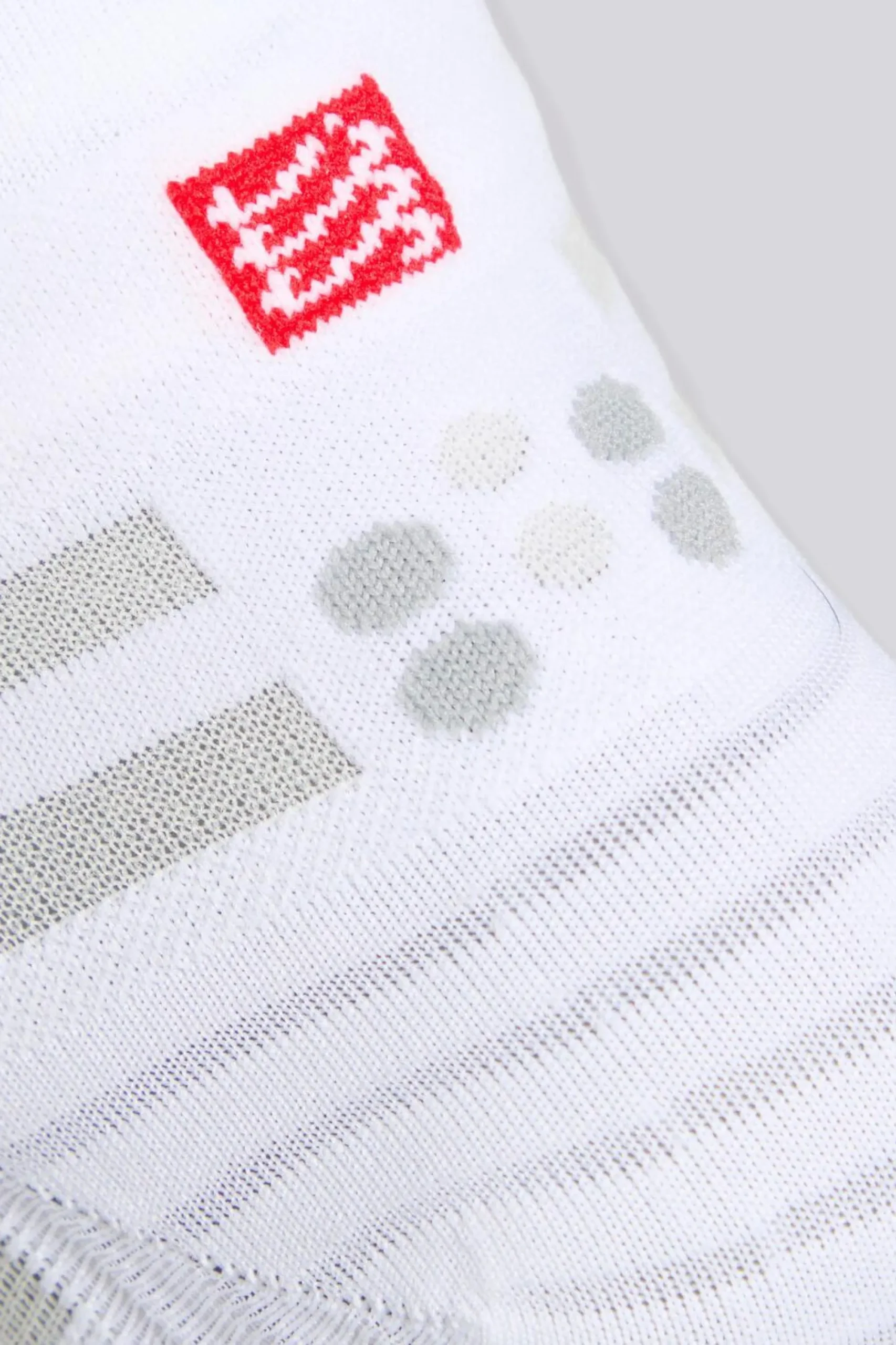 Compressport eia Curta Pro Racing V4.0