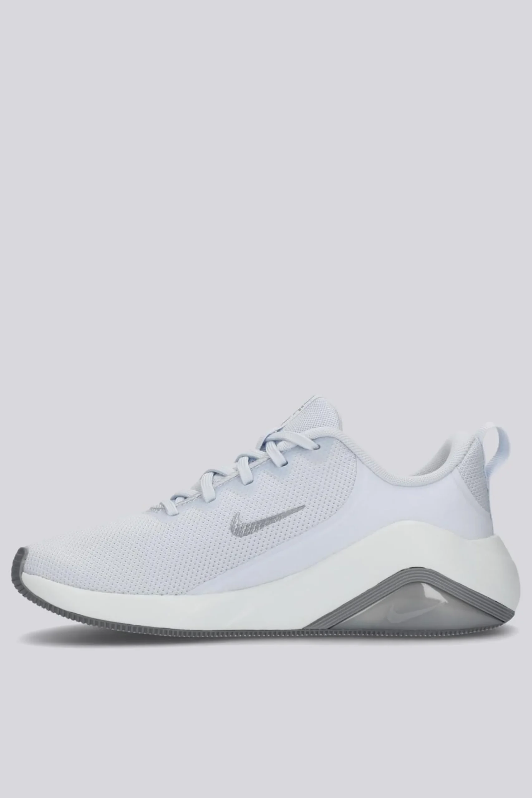 Nike Bella 7