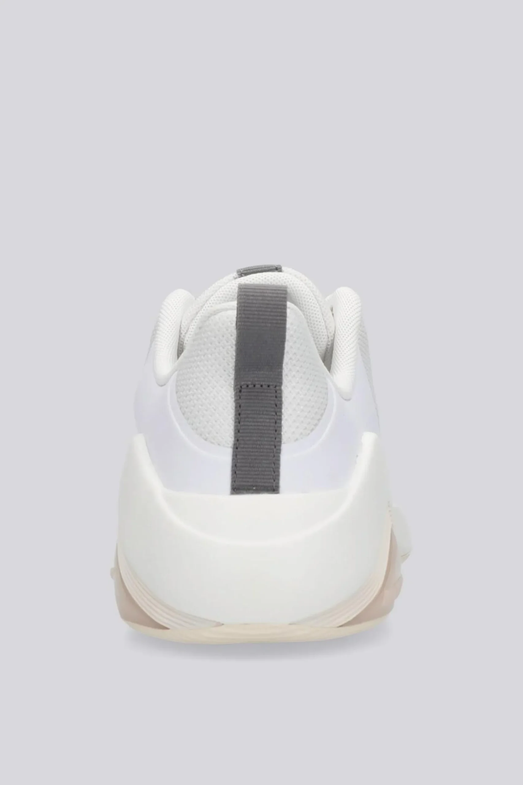 Nike Bella 7