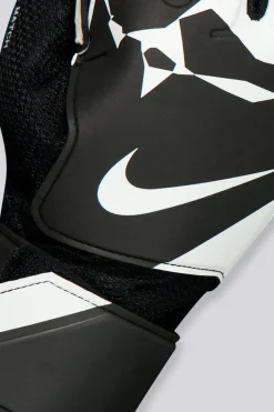 Nike Match