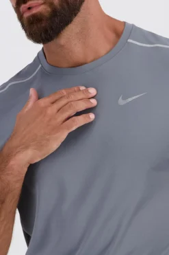 Nike ier