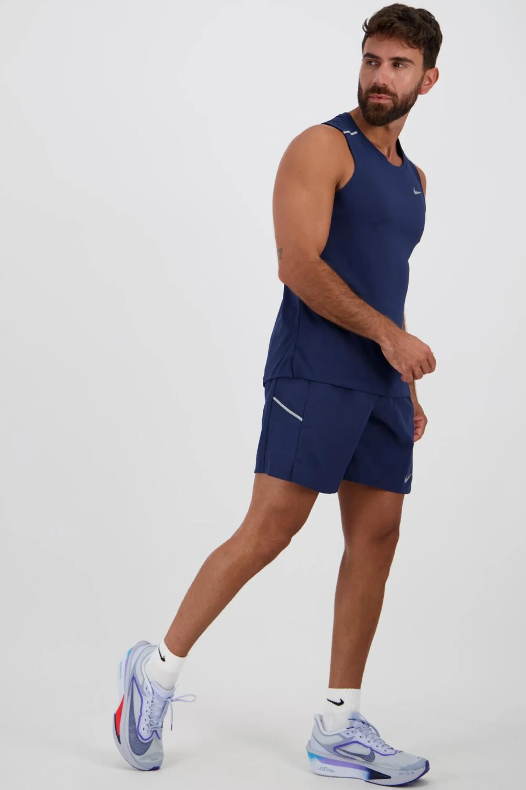 Nike ier