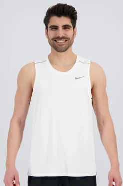 Nike ier