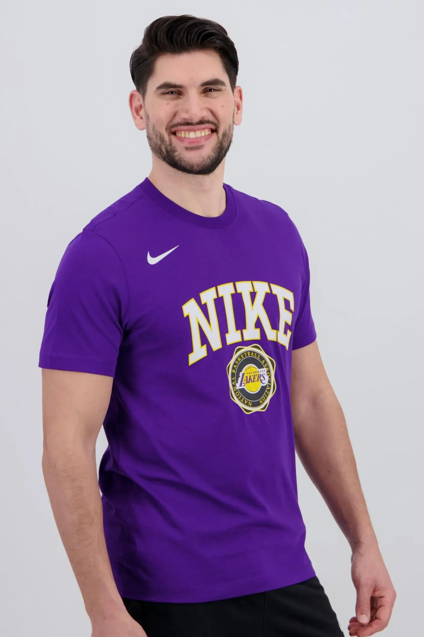 Nike NBA o Angee aker