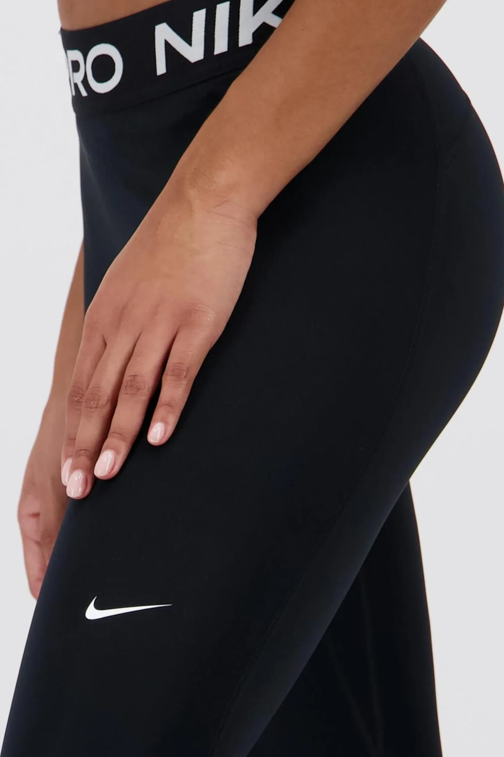 Nike Pro