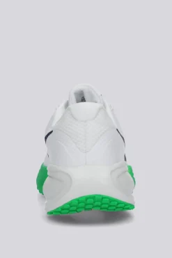 Nike Revolution 8