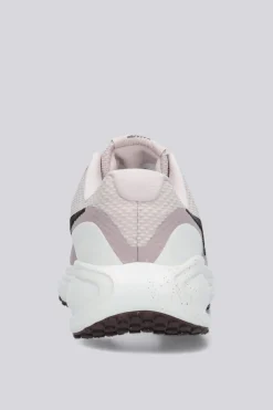 Nike Revolution 8