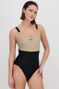 Reebok Bevery